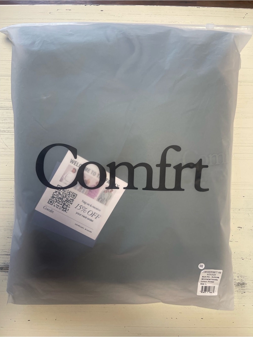Comfrt Minimalist Hoodie - Forest - Picture 7 of 7